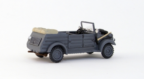 02312    Ai.   Немецкий автомобиль Volkswagen Typ 82 (Kubelwagen). и 2 фигуры.