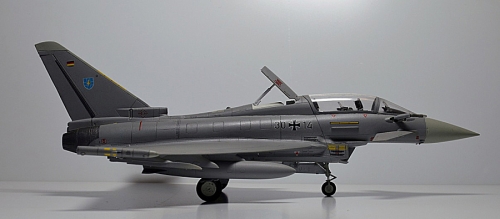 04317   Re.   Немецкий истребитель Eurofighter Typhoon"