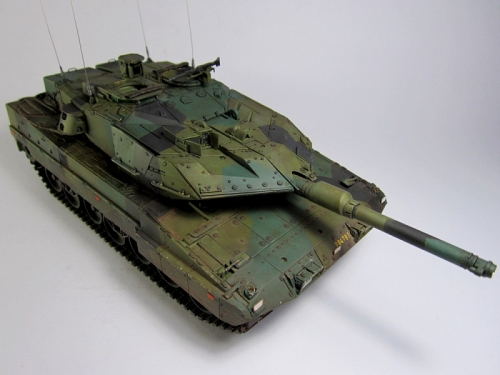 82404     HB.    Танк STRV.122 (Шведская армия).