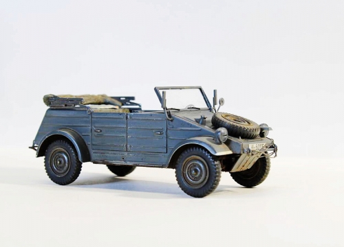 35213    Т.    Немецкий военный автомобиль "Кюбельваген" с фигурой водителя, 1938г.