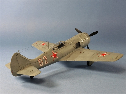 81760       HB.     Советский истребитель Ла-11.