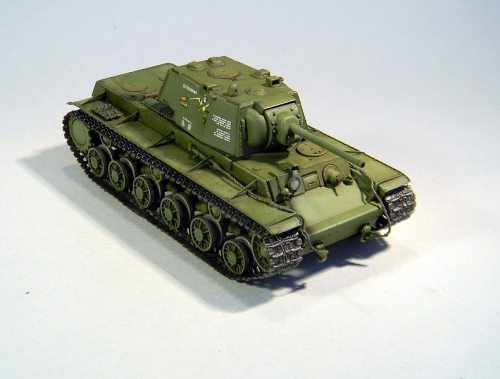 307240      М.      Советский танк "КВ-1"