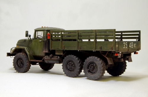 35516   IC.   Советский грузовой автомобиль ЗИЛ-131(с мотопехотой 4 шт)