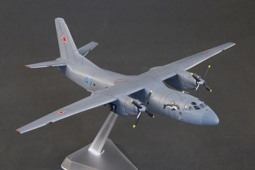 14483   В.  Советский транспортный самолет Антонов Ан-26 ВВС