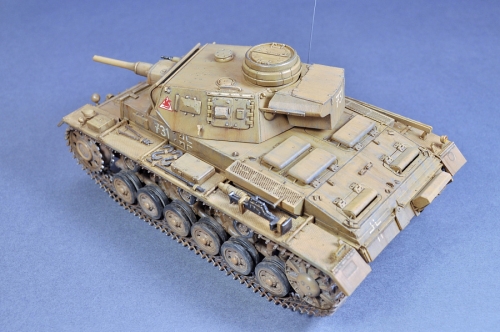 9032     Д.     Немецкий танк PzKpfw. III  Ausf. G. Африканский корпус.
