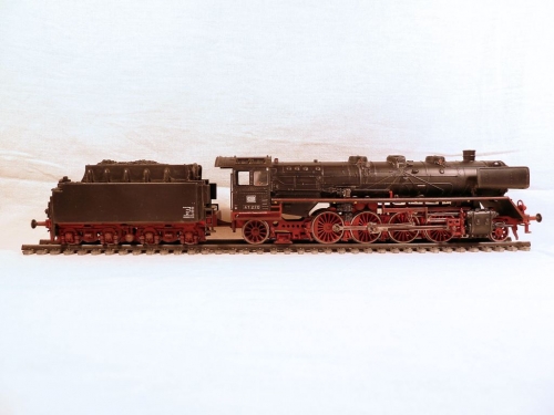 8701   I.   Немецкий локомотив BR 41.
