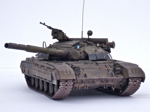 228     С.    Советский танк Т-64 БМ 2.