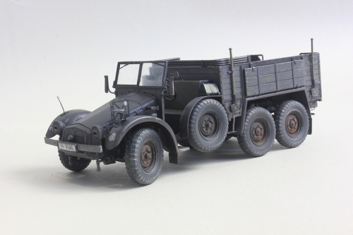 35104    Т.     Немецкий грузовик 6х4  Kfz.70 Крупп Проц и одна фигура.