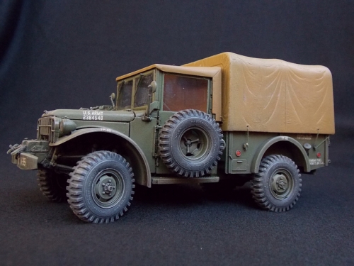 806    R.    Американский грузовой автомобиль М-37 3/4