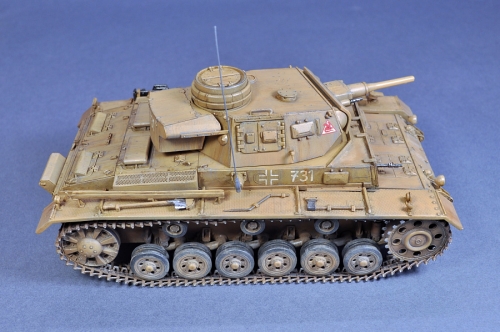 9032     Д.     Немецкий танк PzKpfw. III  Ausf. G. Африканский корпус.