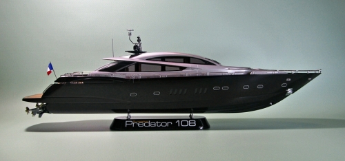 05145     Re.    Английская спортивная моторная яхта "Sunseeker Predator" 108.