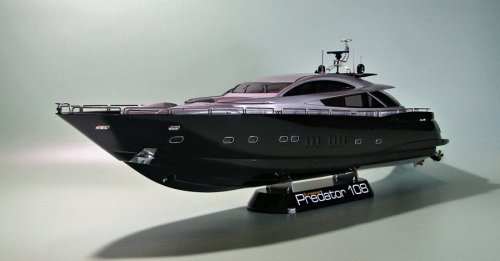 05145     Re.    Английская спортивная моторная яхта "Sunseeker Predator" 108.