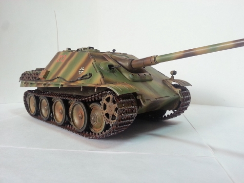 275    I.   Немецкая самоходная установка Sd.Kfz 173 "Ягдпантера".