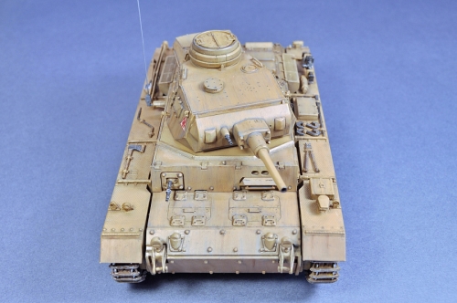 9032     Д.     Немецкий танк PzKpfw. III  Ausf. G. Африканский корпус.
