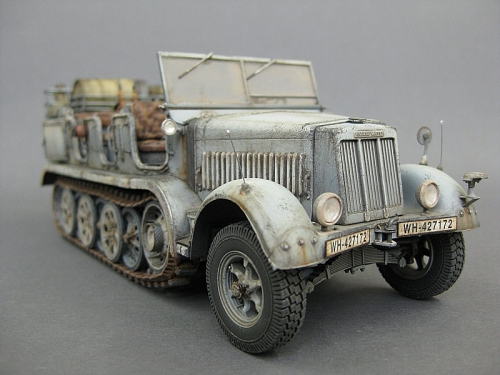 6466     Д.     Немецкий полугусеничный тягач SD.KFZ.7 8T (первая версия).
