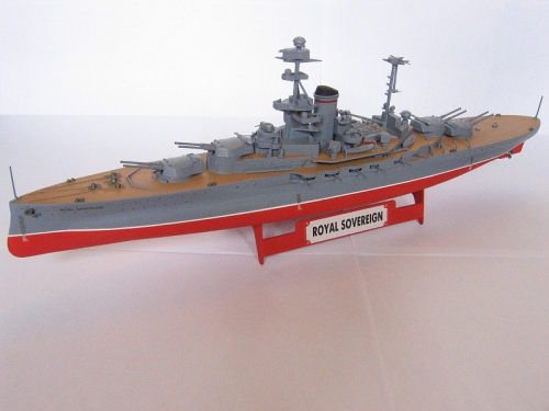 40013   А.   Английский линкор «Ройял Соверен»