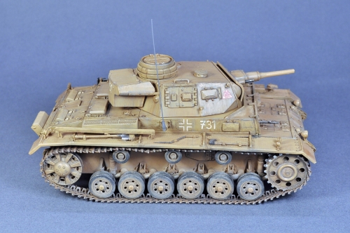 9032     Д.     Немецкий танк PzKpfw. III  Ausf. G. Африканский корпус.