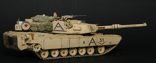 3535    Д.   Американский основной танк "АБРАМС" M1A1 AIM