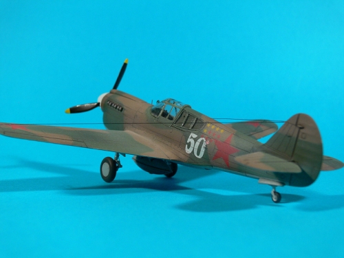 7225   Ма.   Американский истребитель Curtiss P-40E Kиттихаук Ia