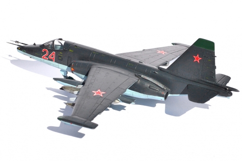 7243   МS.   Советский штурмовик  Су-25