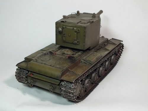 35090   В.   Советский тяжелый танк КВ-2 обр.1941.