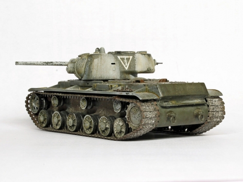 307240      М.      Советский танк "КВ-1"