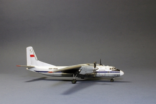 14468  В.   Советский транспортный самолет Ан-24Т/РТ