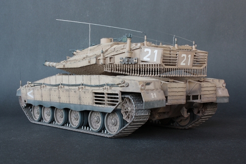 13213       Aк.     Израильский основной боевой танк "Merkava" Mk.IV.