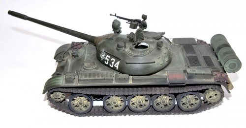 230     С.    Советский танк T-54 Б