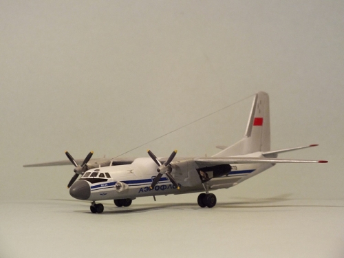14482   В.  Советский самолет Антонов Ан-26 (Аэрофлот)