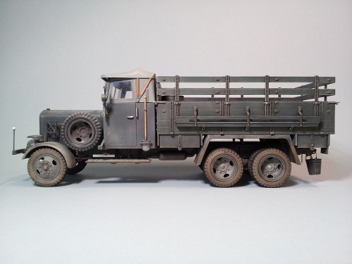 35405   IC. Германский армейский грузовик ІІ МВ Typ LG3000.