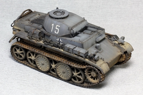 82431    HB.    Немецкий разведывательный танк PZKPFW I AUSF C (VK 601).