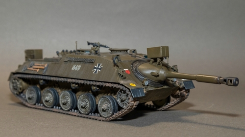 03068     RE.    Немецкая самоходная установка KANONENJAGDPANZER (KaJaPa).