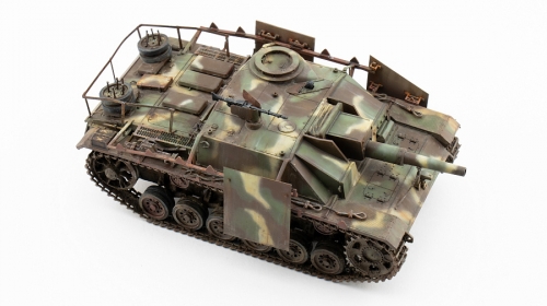 8006     ТА.     Немецкая самоходная артиллерийская установка StuH 42.