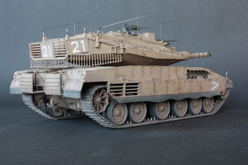 13213       Aк.     Израильский основной боевой танк "Merkava" Mk.IV.