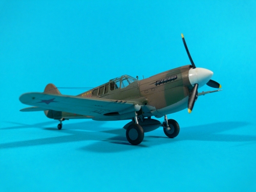 7225   Ма.   Американский истребитель Curtiss P-40E Kиттихаук Ia