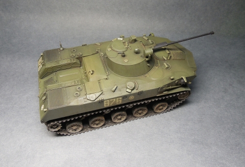 35186     В.    Советская авиадесантная машина БМД-2.
