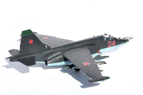 7243   МS.   Советский штурмовик  Су-25