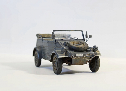 35213    Т.    Немецкий военный автомобиль "Кюбельваген" с фигурой водителя, 1938г.