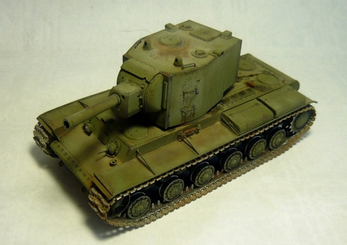 84816   HB.   Советский танк КВ-2
