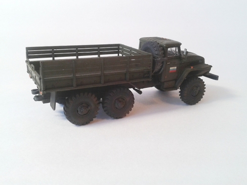 72611    IC.   Советский грузовик Урал 4320