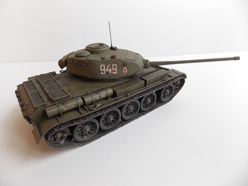 35193   Mi.   Советский средний танк Т-44 (с полным интерьером)
