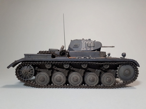 35018   A.   Немецкий легкий танк Т-II C