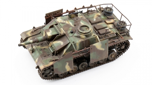 8006     ТА.     Немецкая самоходная артиллерийская установка StuH 42.