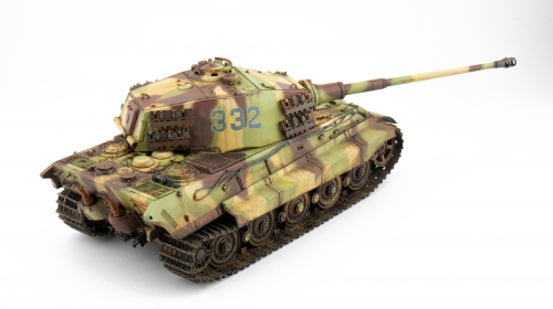 35364    IС.   Немецкий тяжелый танк Pz.Kpfw.VI Ausf.B "Королевский Тигр" (позднего производства) с полным интерьером