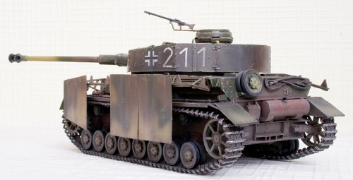 3564      З.      Немецкий средний танк Т-IV(H).