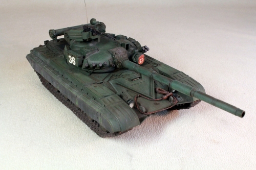 203      С.    Советский танк Т-64 Б.
