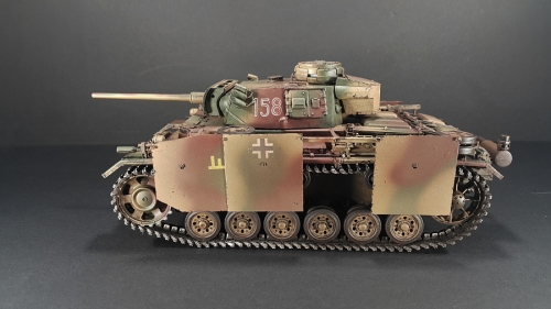 9015   Д.     Немецкий танк Pz.Kpfw. III Ausf. M.