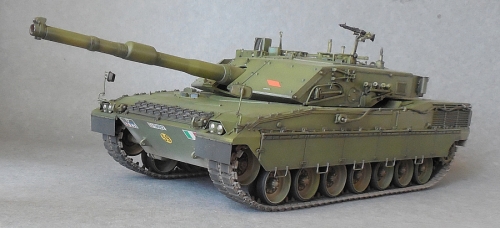 00332    Тр.    Итальянский основной боевой танк  C1 «Ариете» MBT.