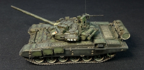 5020   З.   Российский танк " Т-90 "